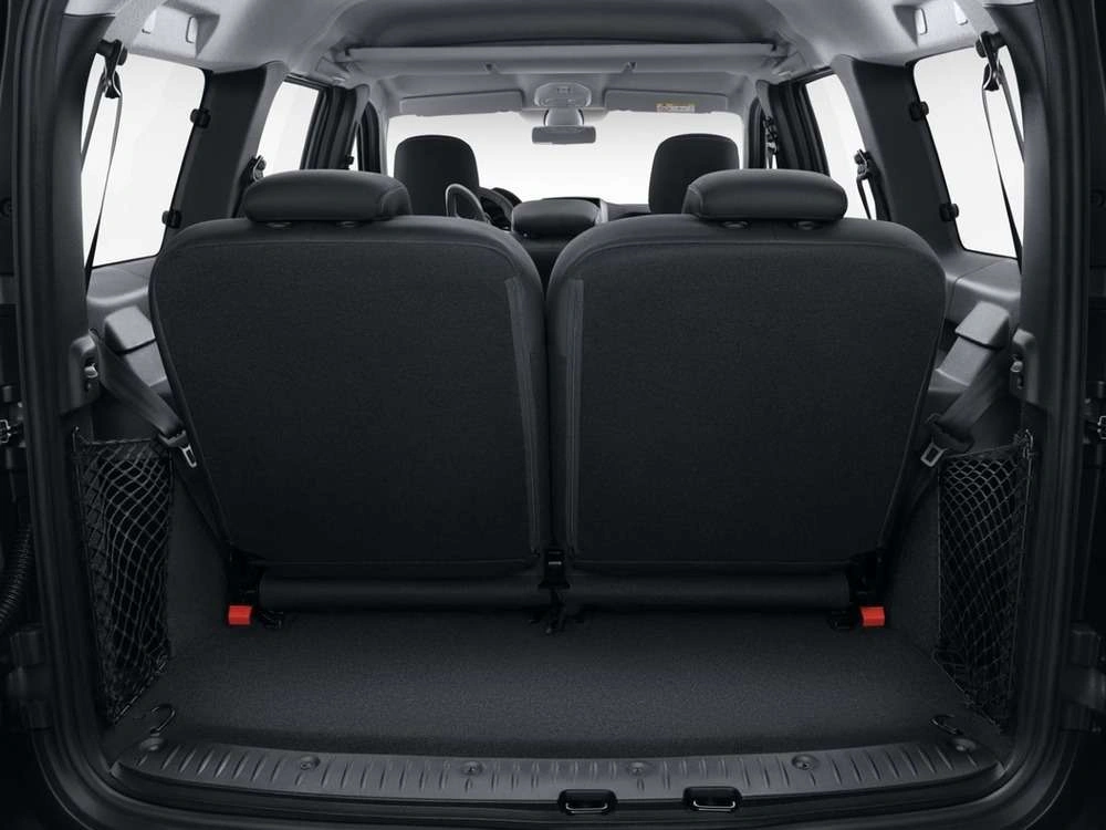 Lada Largus Cross - фото №21