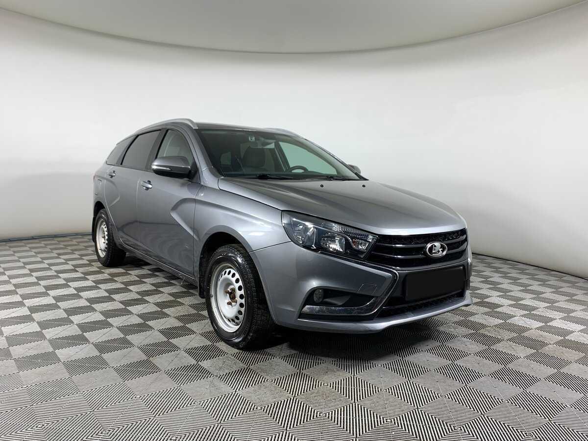 Lada (ВАЗ) Vesta SW, 2018 - фото №3