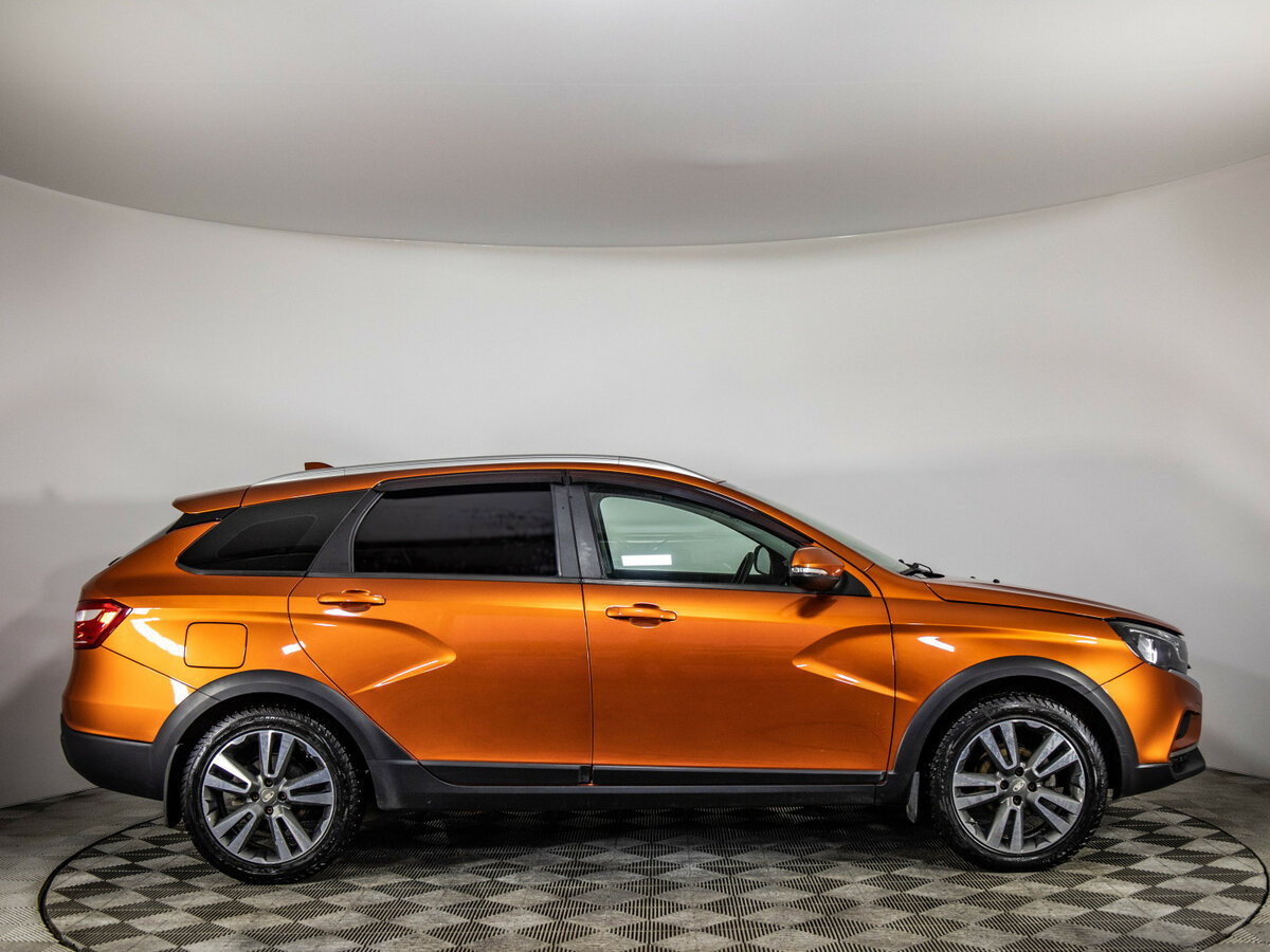 Lada (ВАЗ) Vesta SW I, 2019 - фото №4